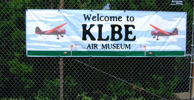 OX5_KLBE_FENCE SIGN